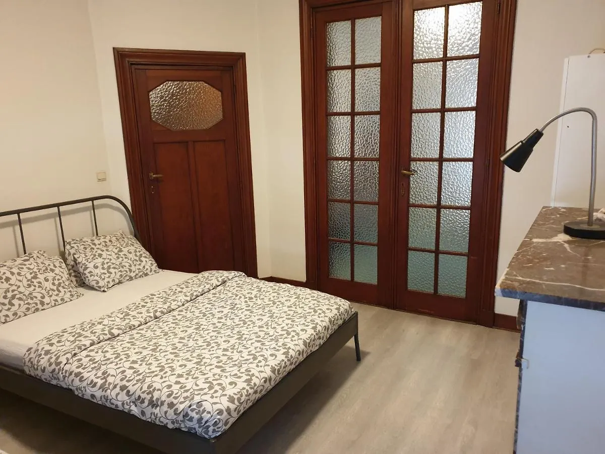 Near European District, 1-2 Bedroom Apartment. Brussels